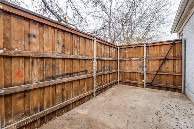 7911 Wanebe Drive - Photo 12