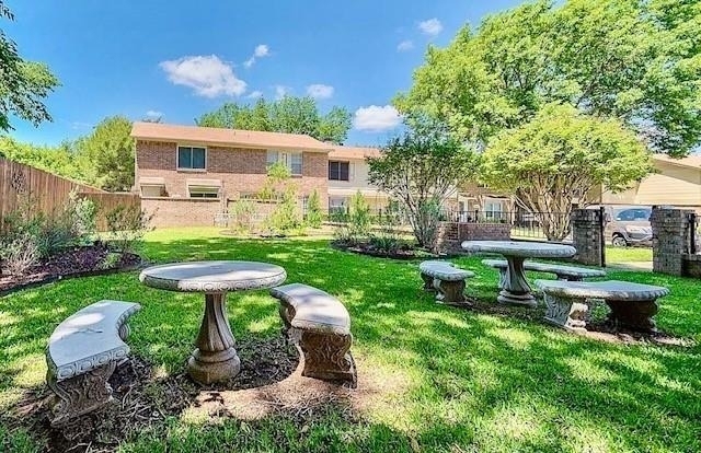 520 Pecan Acres Court - Photo 4