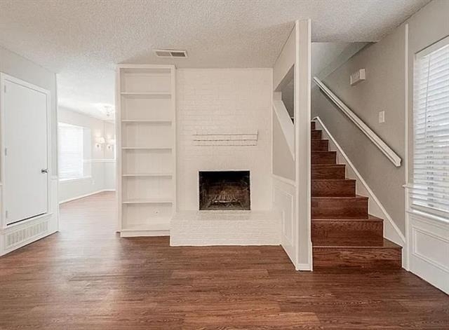 520 Pecan Acres Court - Photo 0