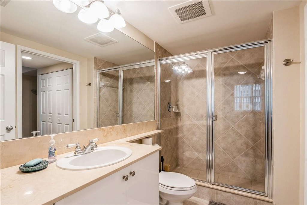 625 Casa Loma Boulevard - Photo 9