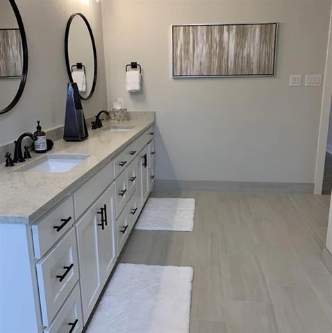 306 Village Way - Photo 6