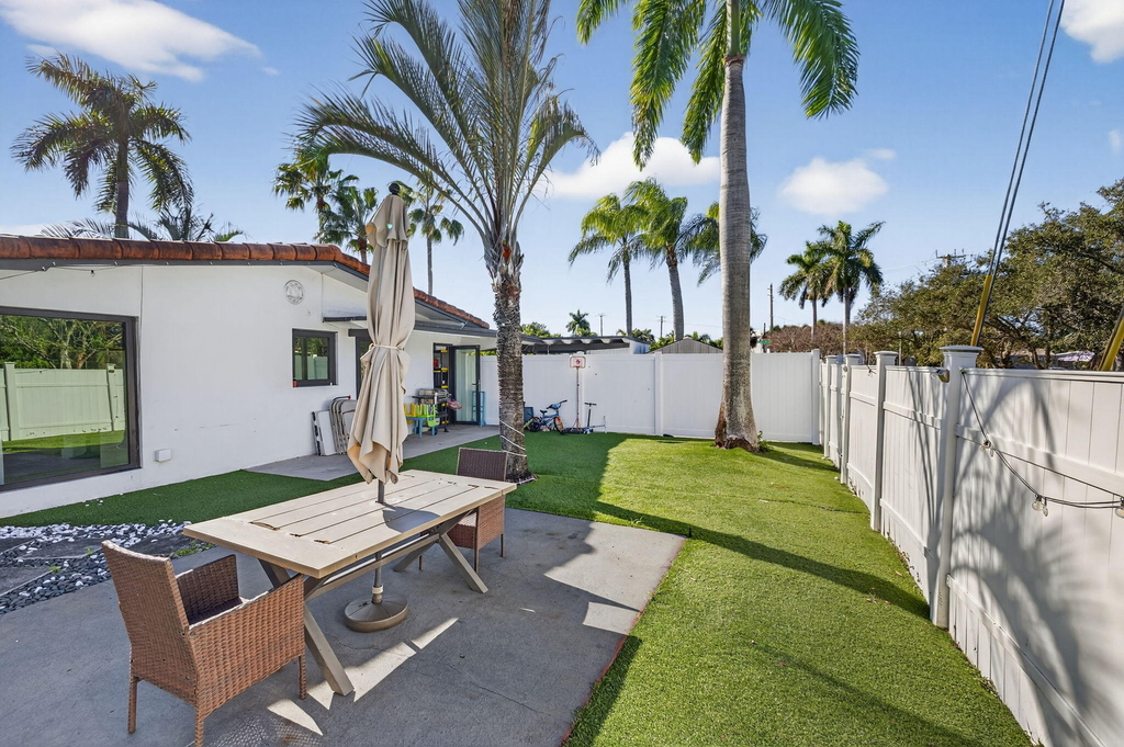 2601 Ne 8th Court - Photo 21