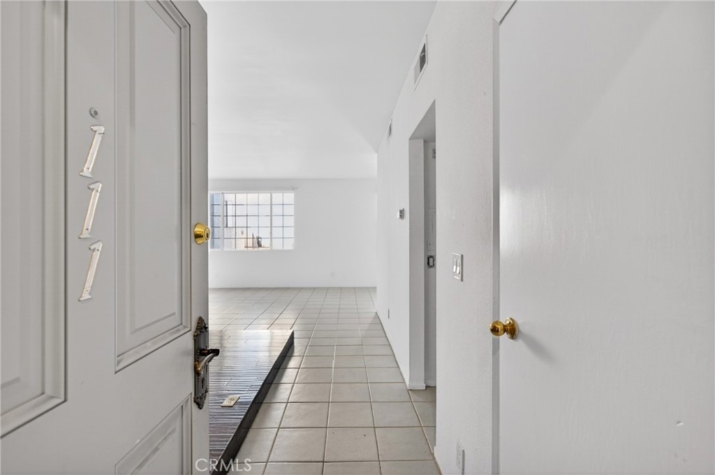 4441 Woodman Avenue - Photo 2