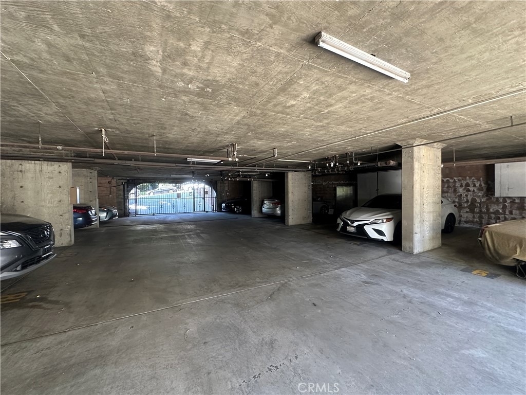1222 N Olive - Photo 14