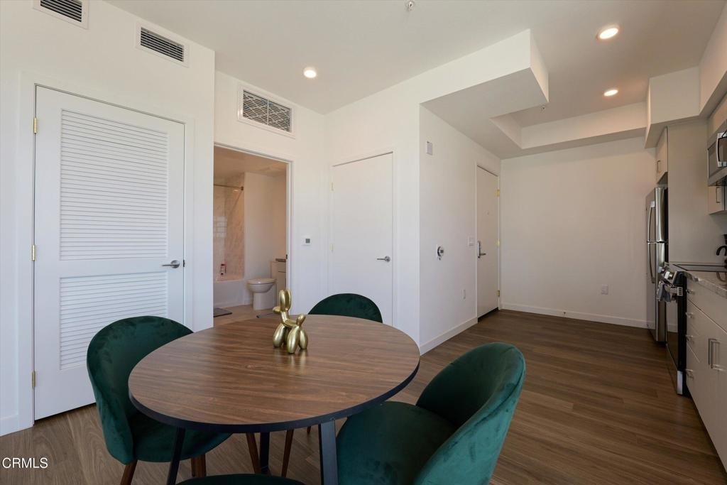 18900 Parthenia Street - Photo 7