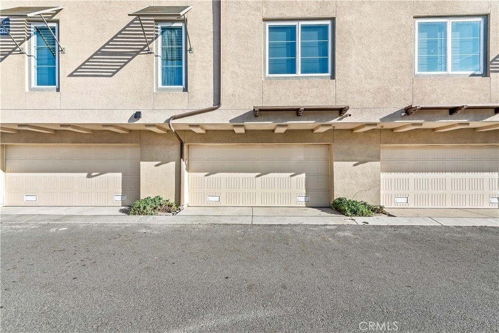 1309 Doheny Way - Photo 38