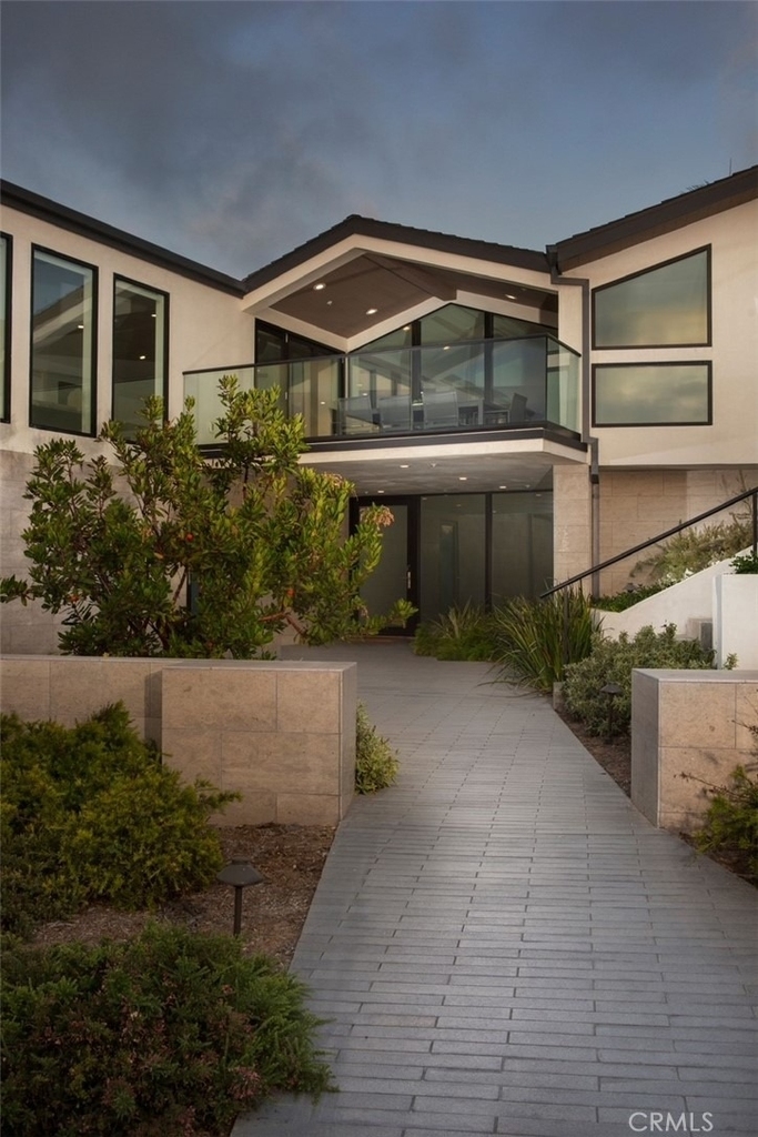 27 North La Senda Drive - Photo 2