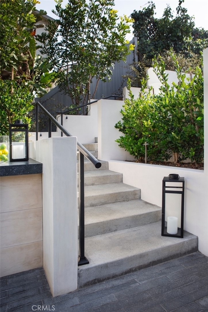 27 North La Senda Drive - Photo 17