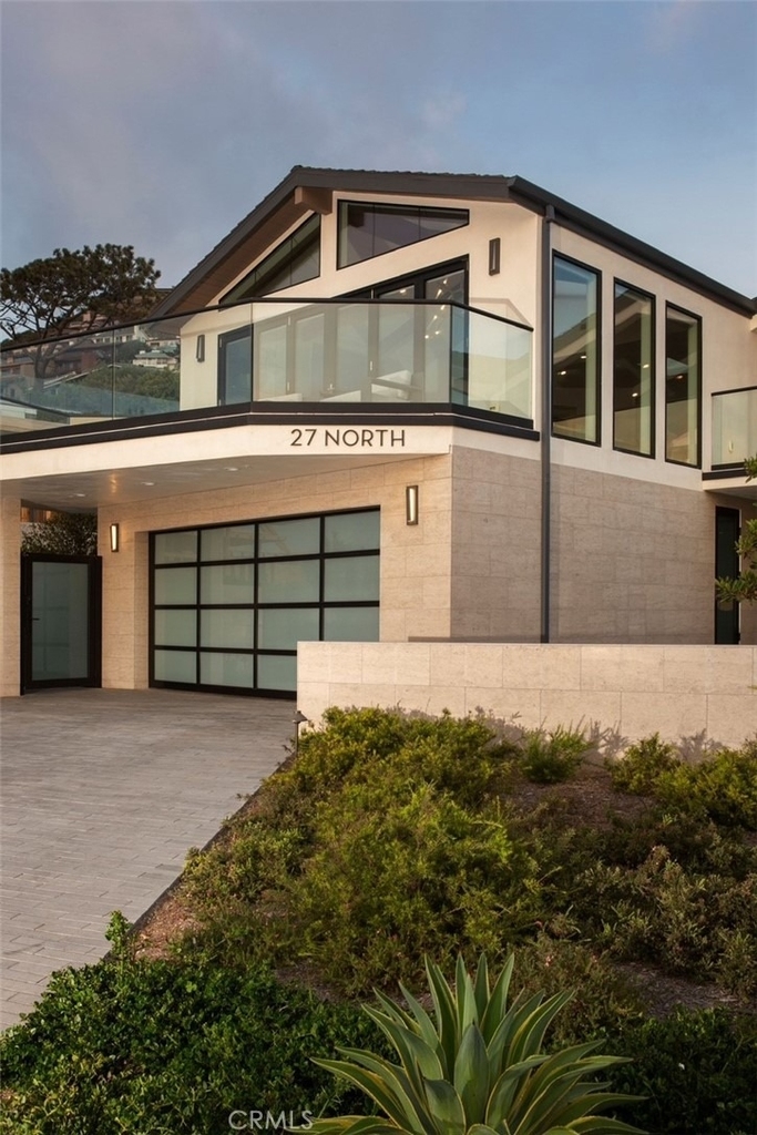 27 North La Senda Drive - Photo 1
