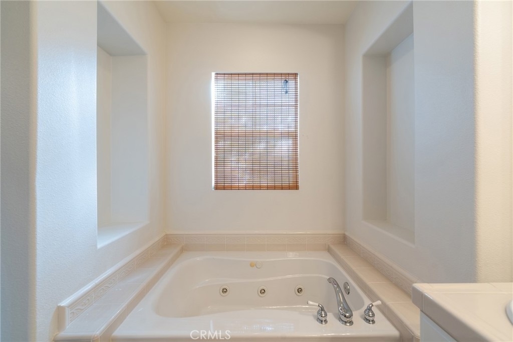 6267 Pacific Pointe Drive - Photo 31