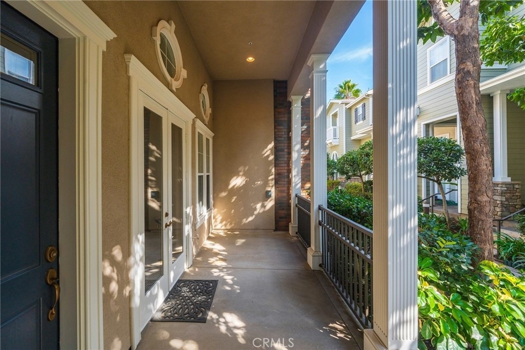 6267 Pacific Pointe Drive - Photo 3