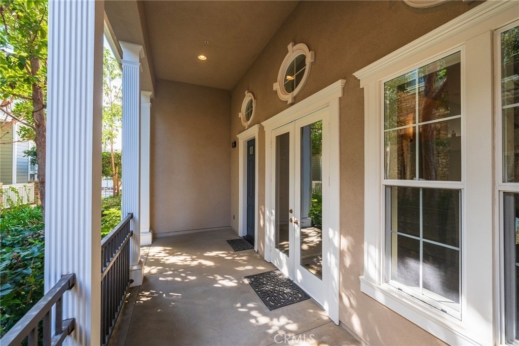 6267 Pacific Pointe Drive - Photo 4