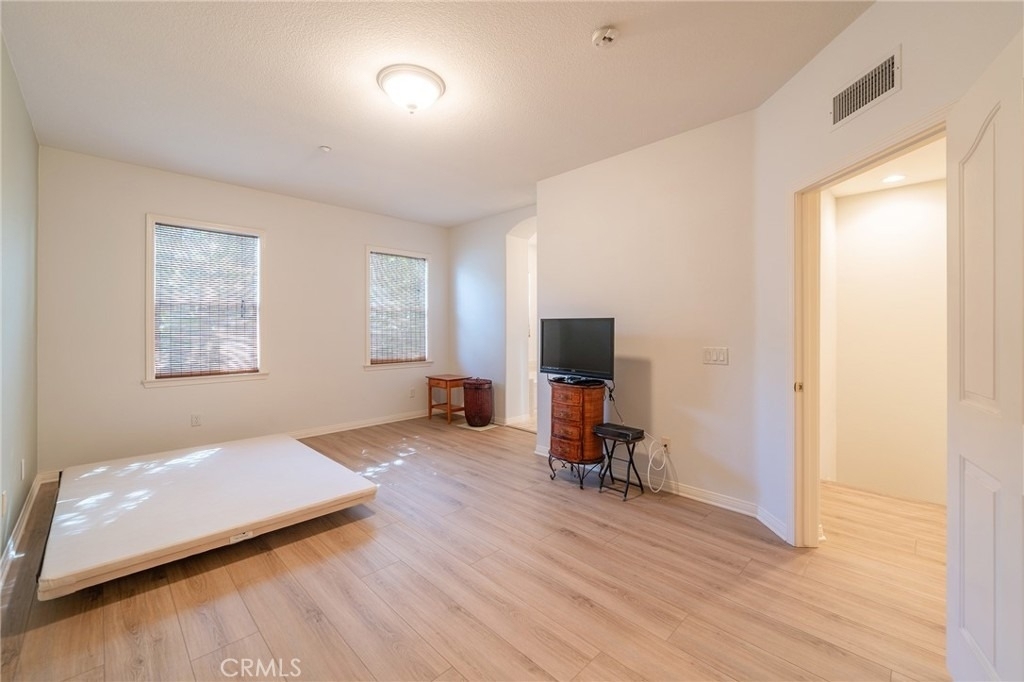 6267 Pacific Pointe Drive - Photo 29