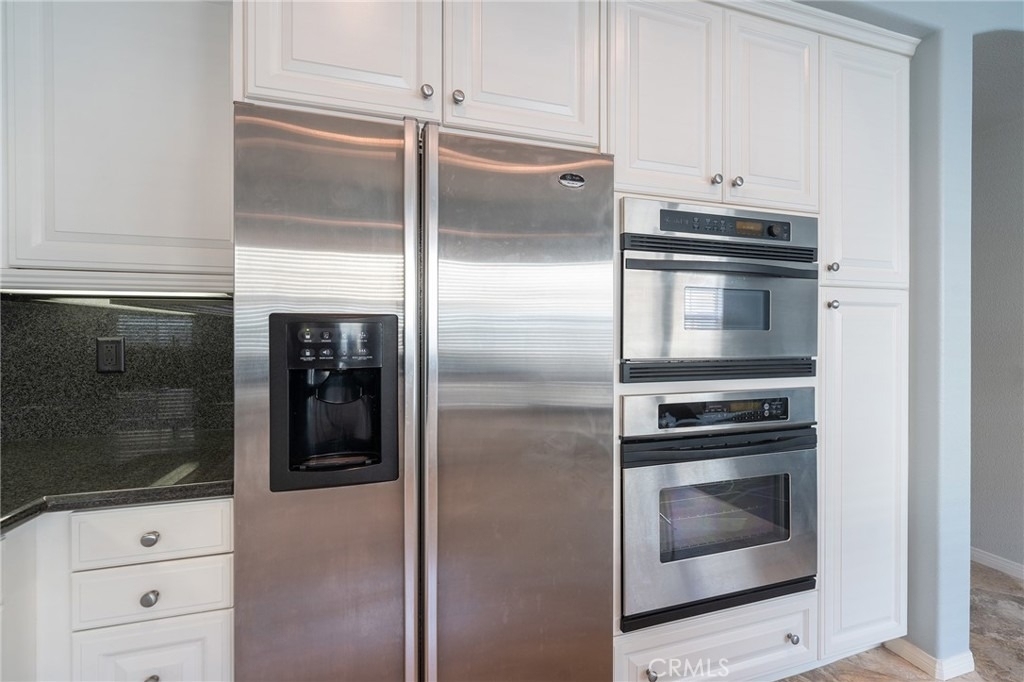 6267 Pacific Pointe Drive - Photo 11