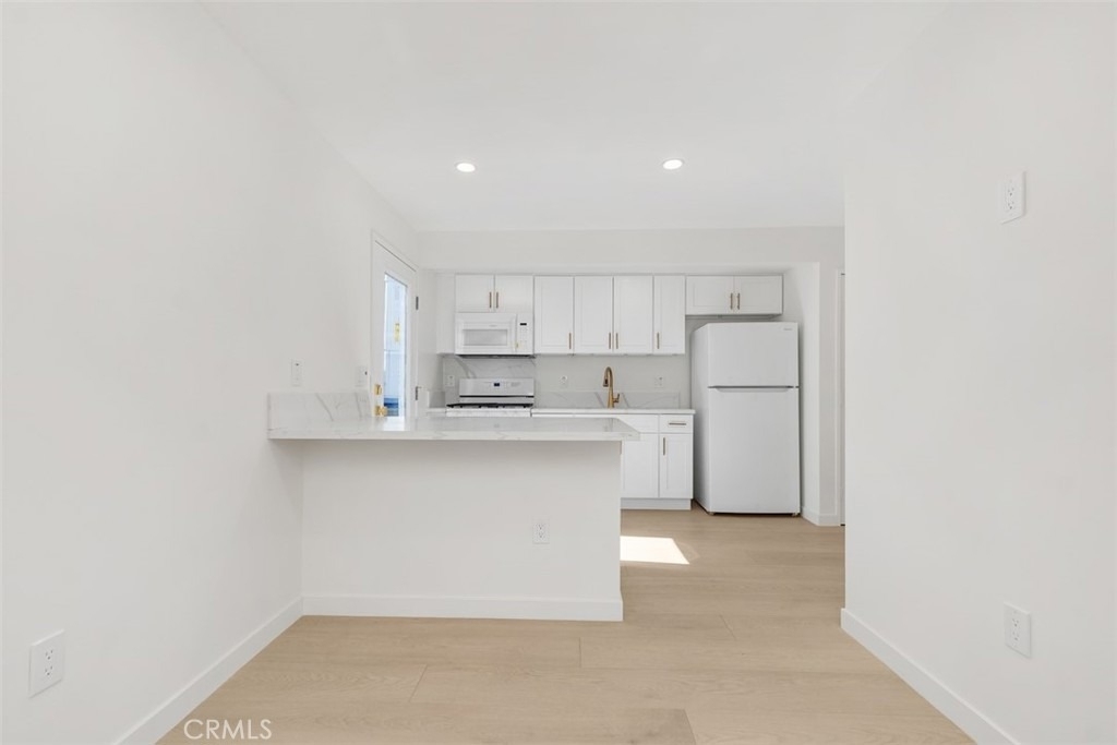 3926 Acacia Street - Photo 13