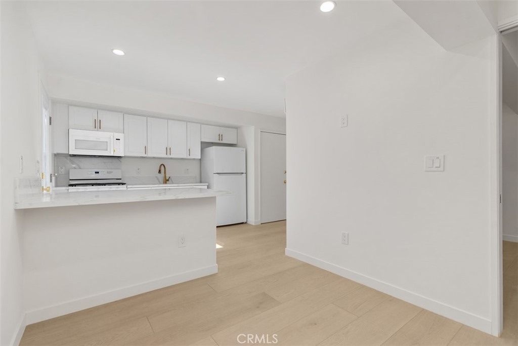3926 Acacia Street - Photo 12