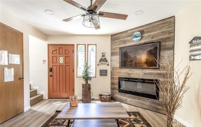 27981 Rainbow Drive - Photo 2