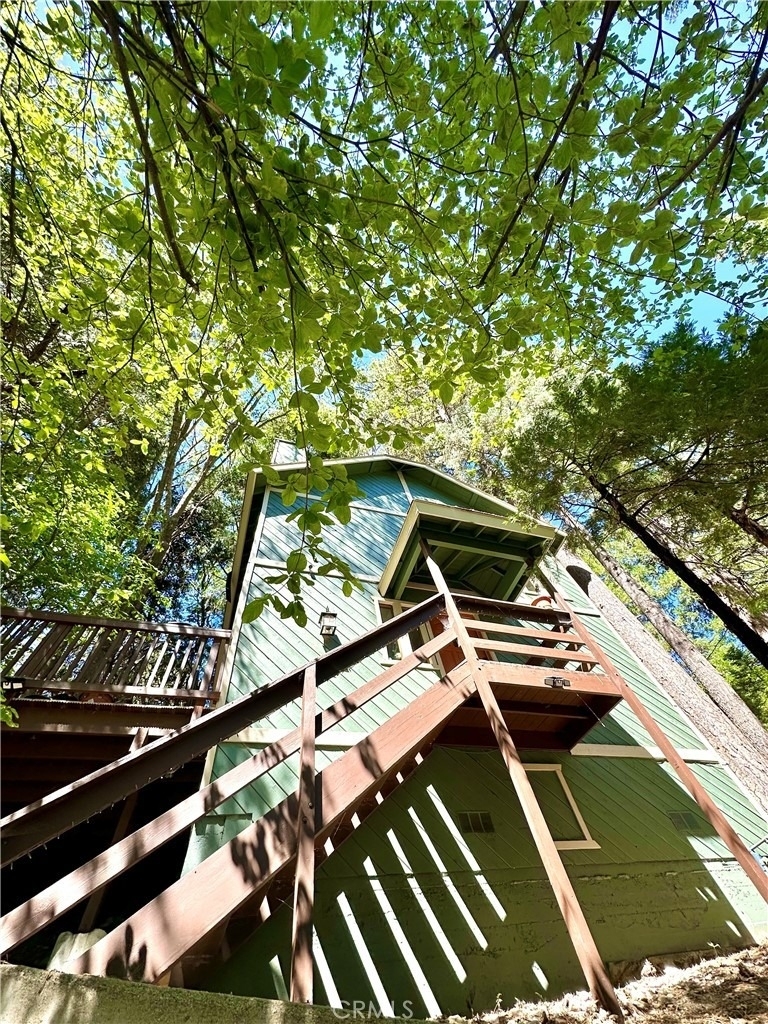 27981 Rainbow Drive - Photo 10