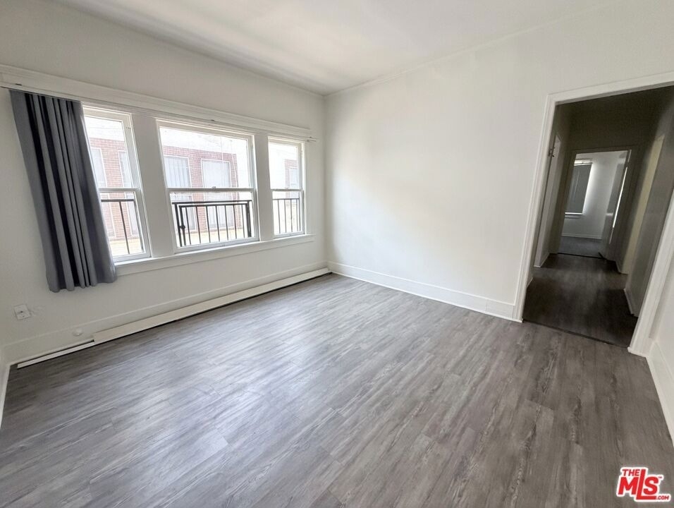 881 W 23rd Street - Photo 1