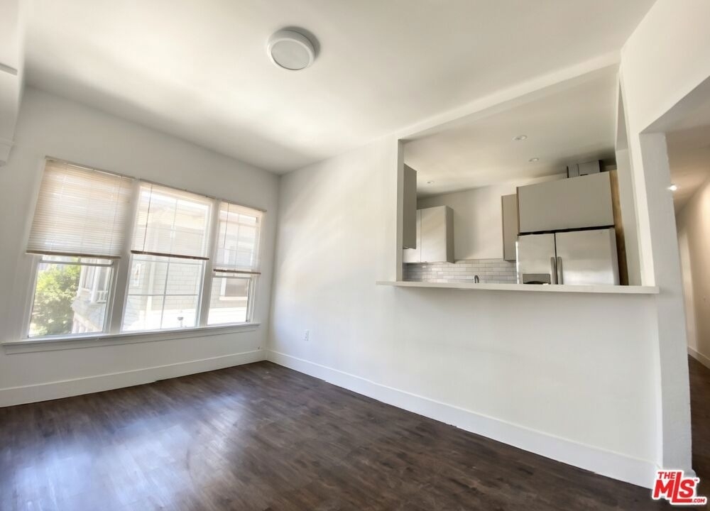 2666 Orchard Avenue - Photo 2