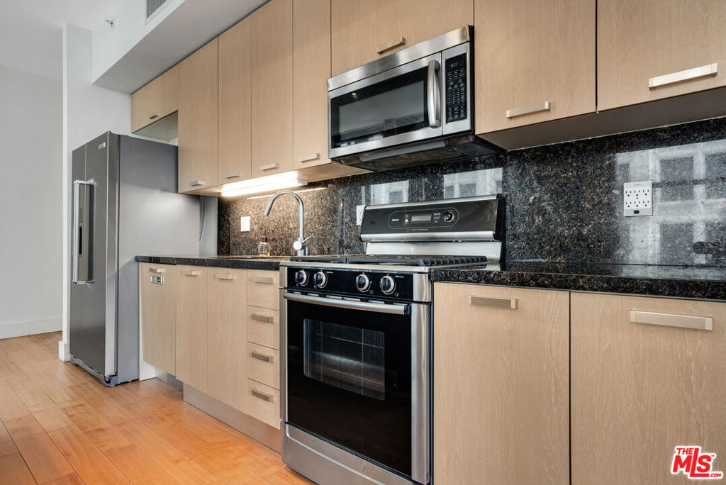 460 S Spring Street - Photo 11