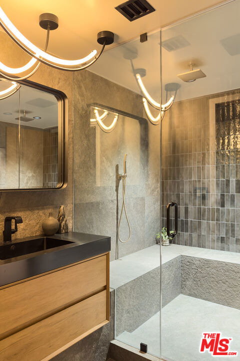 7802 Torreyson Drive - Photo 47