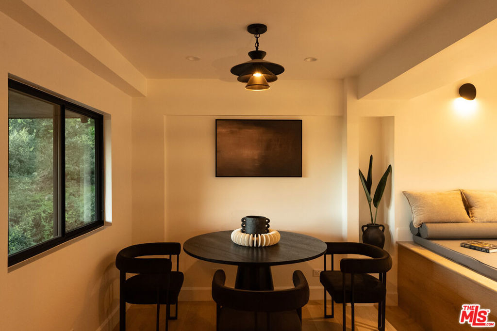 7802 Torreyson Drive - Photo 50