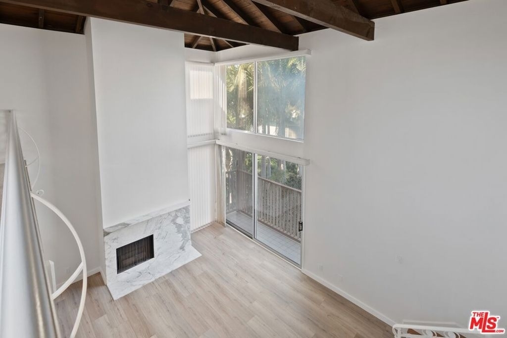 122 Buccaneer Street - Photo 3