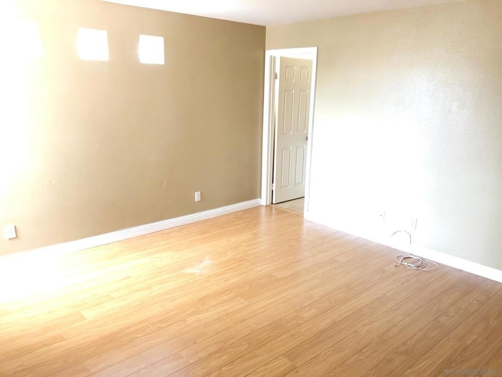 7280 Hyatt St - Photo 14