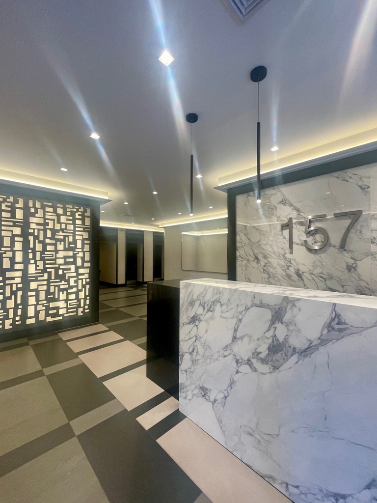  157 East 57th Street, 8C - Photo 13