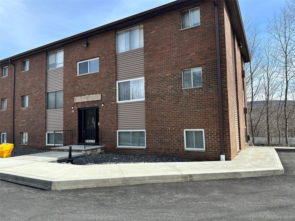 20 Peddler Hill - Photo 3