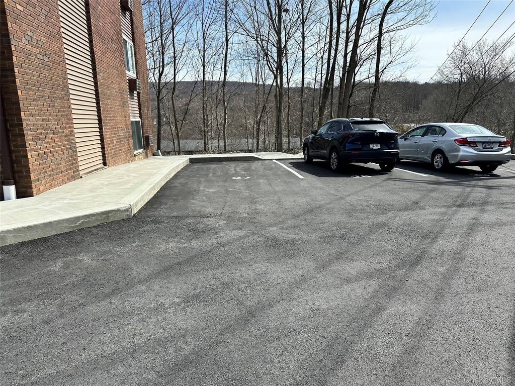 20 Peddler Hill - Photo 4