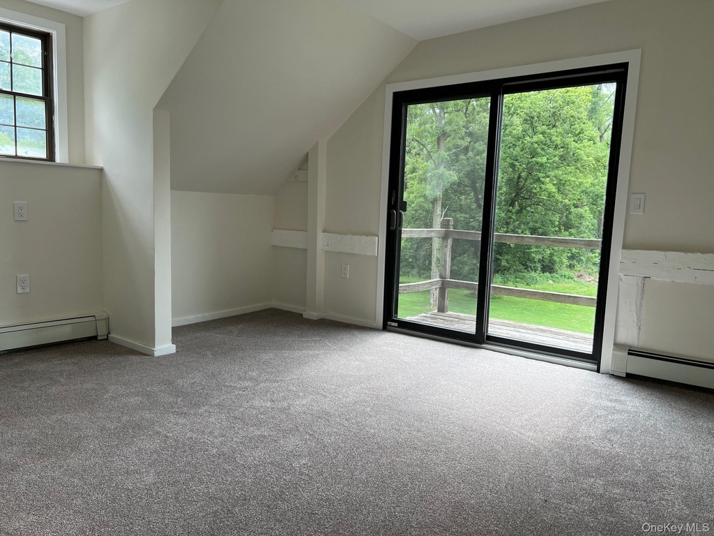 121 E Hook Cross Road - Photo 4