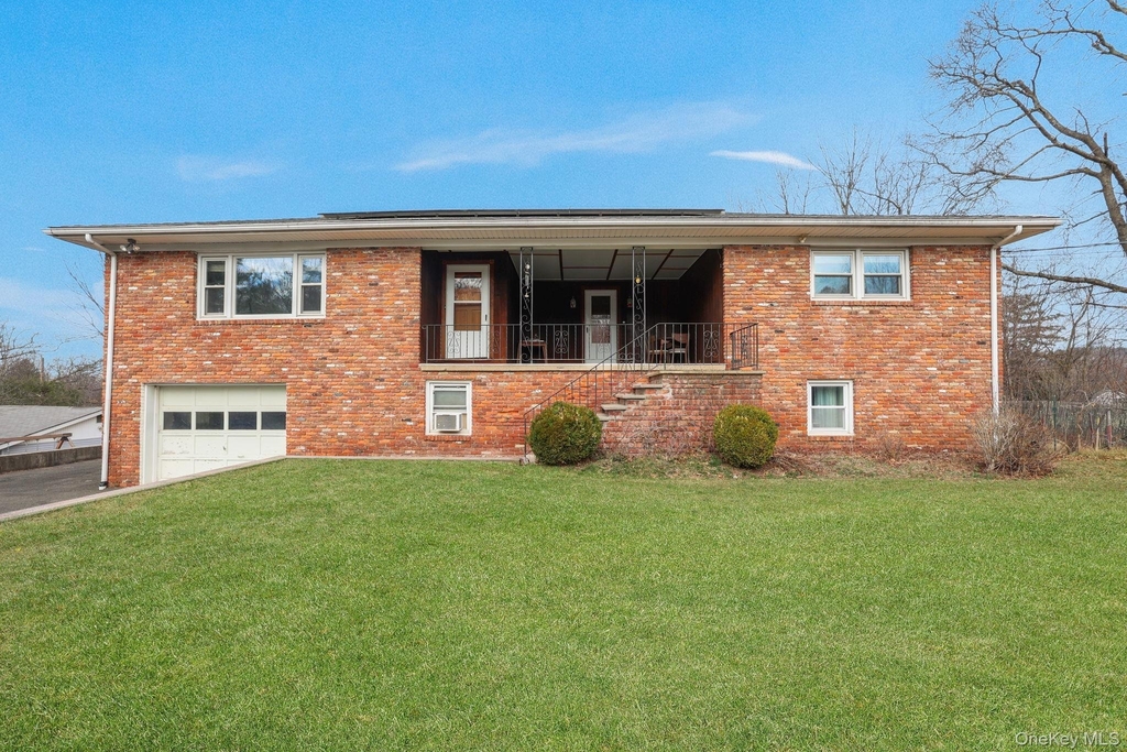 2 Gillis Avenue - Photo 0