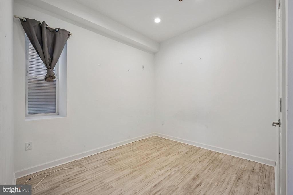 980 N Marshall Street - Photo 16