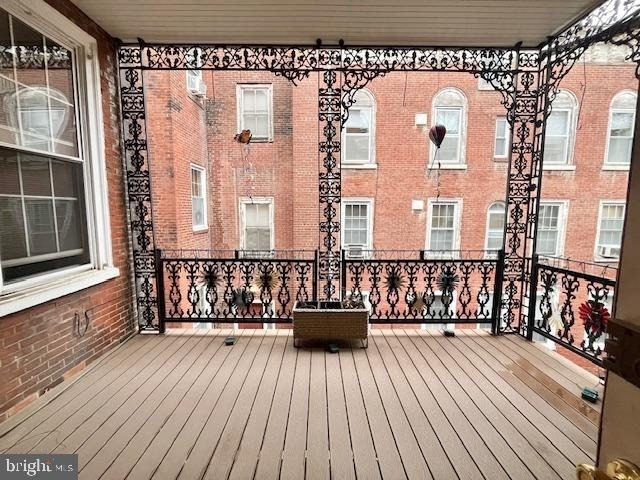 708 Franklin St. N - Photo 0
