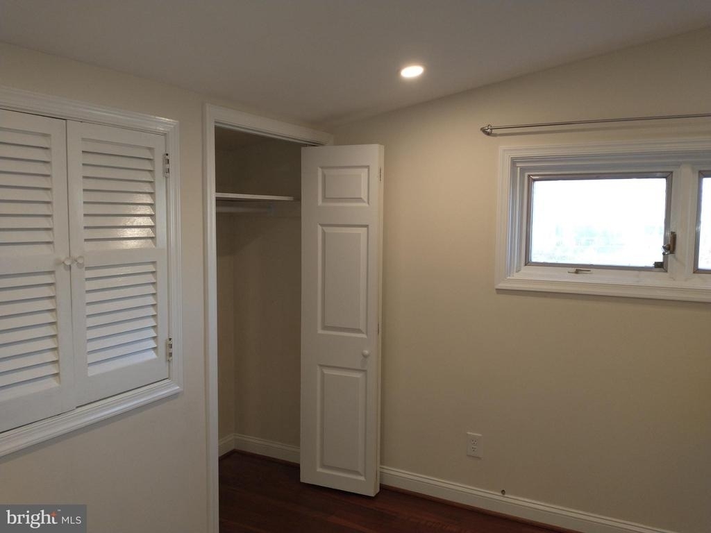 512 Dartmouth Drive - Photo 8