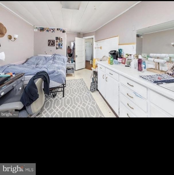 310 University Boulevard - Photo 2