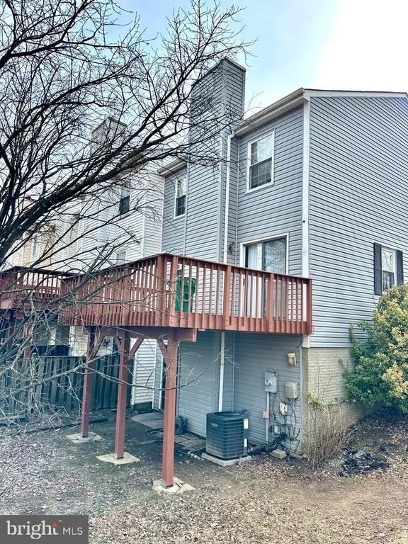 898 Bayridge Drive - Photo 32