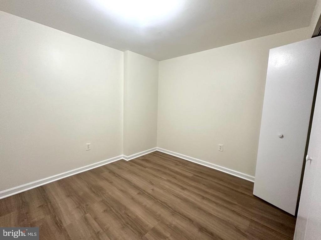 898 Bayridge Drive - Photo 27