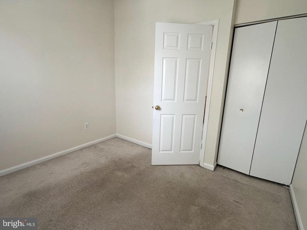 898 Bayridge Drive - Photo 20