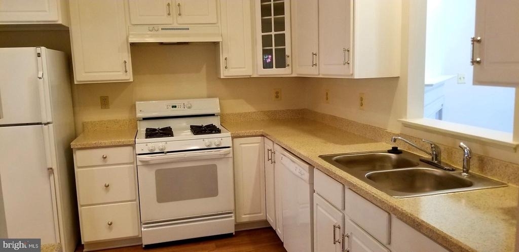 464 Winding Rose Drive - Photo 17