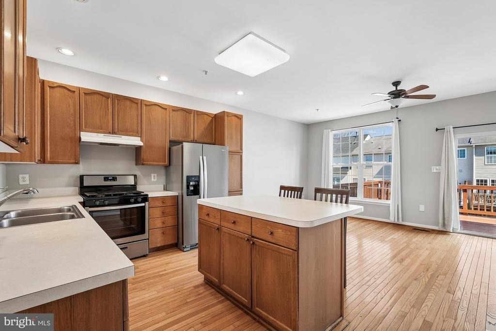 4858 Marsden Place - Photo 6