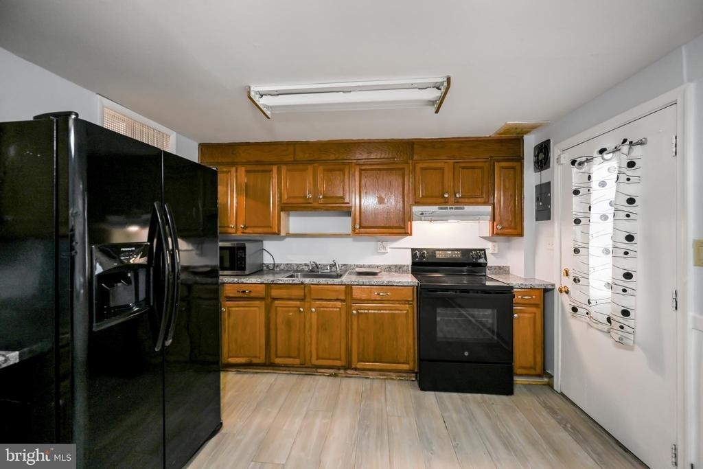 1610 Wentworth Avenue - Photo 14