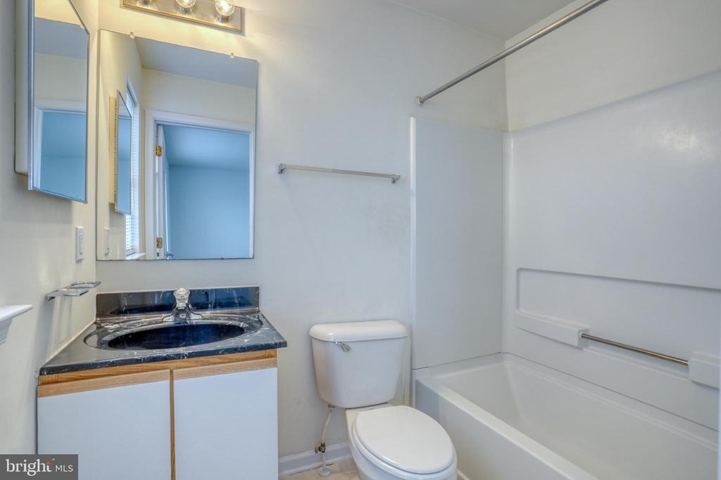 407 Champs Lane - Photo 27