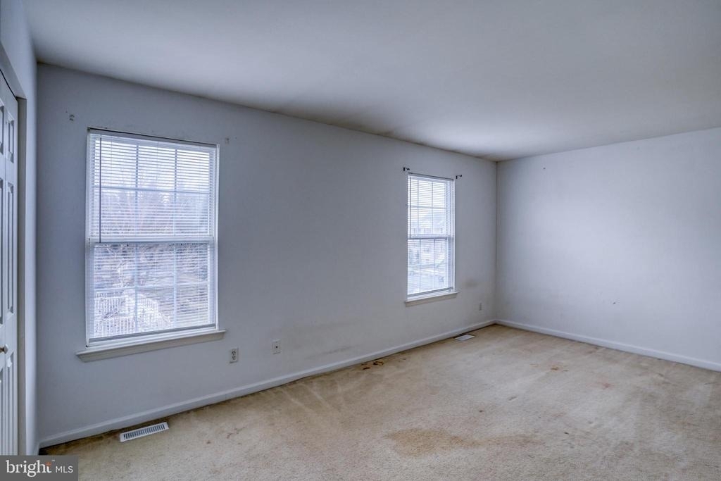 407 Champs Lane - Photo 21
