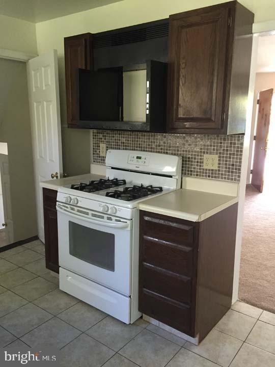 1036 Wagoner Drive - Photo 9