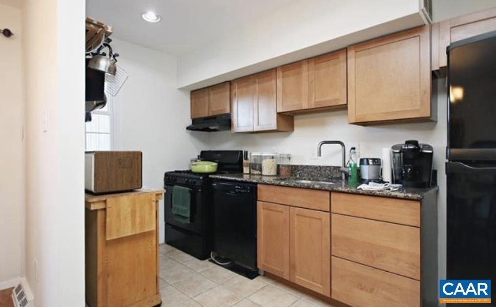 163 Hessian Hills Way - Photo 3