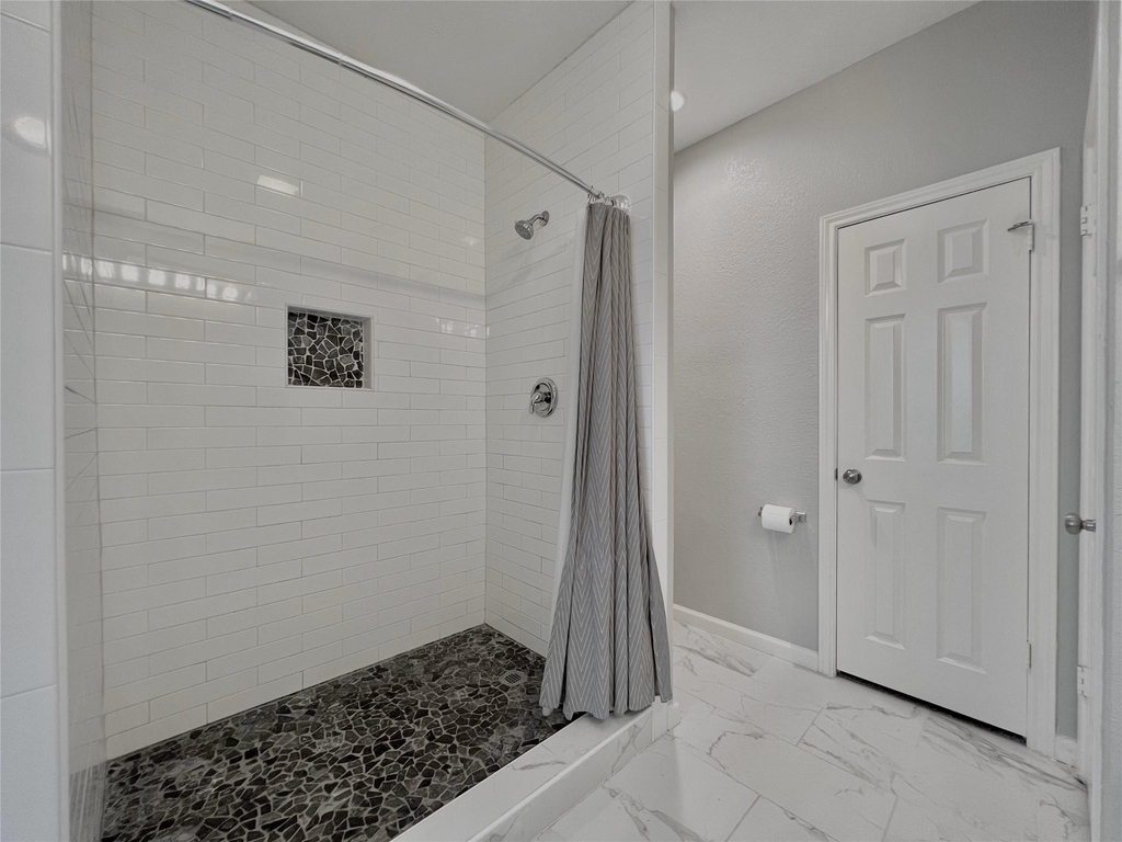 11917 Meadowfire Dr - Photo 20