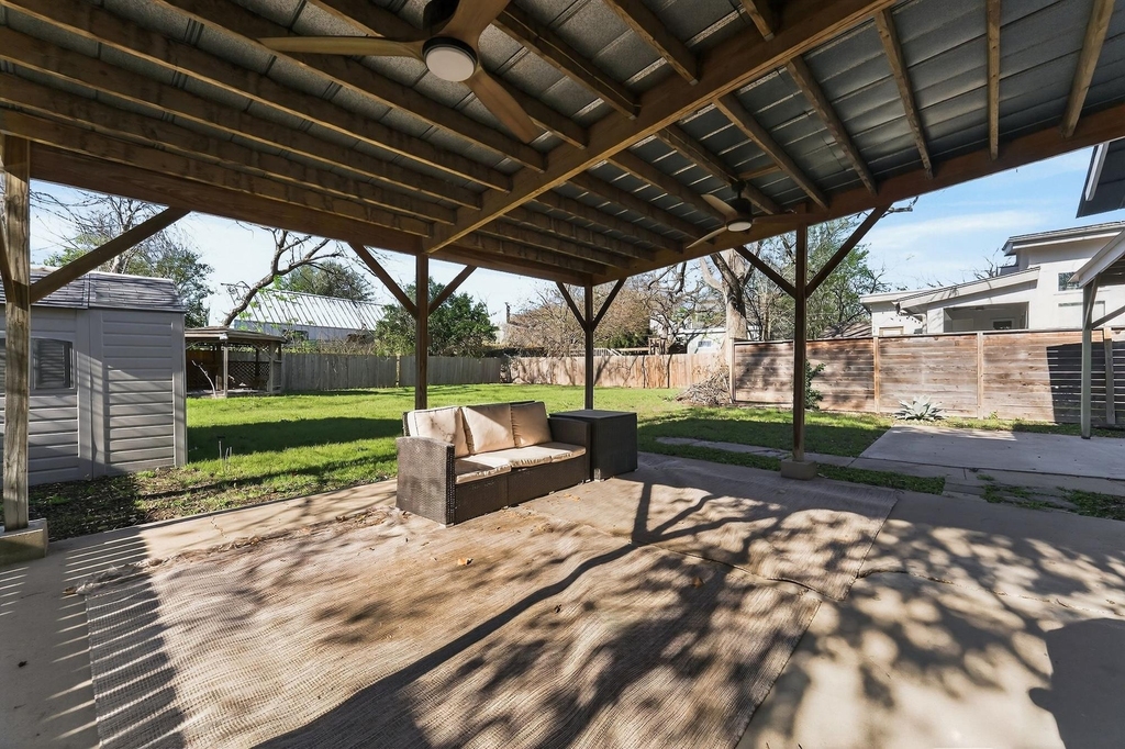609 Fletcher St - Photo 19